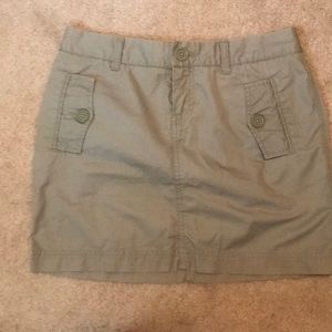 FINAL PRICE! Green mini skirt, Size 2.  EUC
